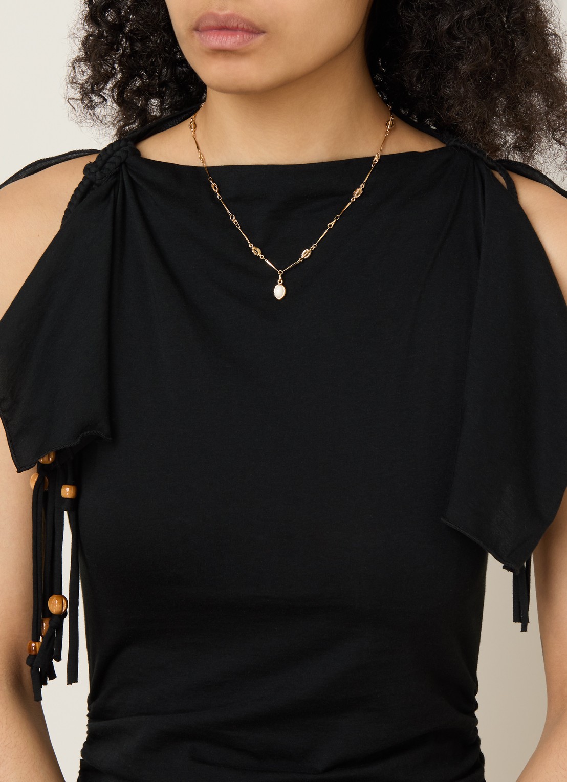 Isabel Marant Joanne ketting met hanger - voorkant 2 gebroken wit