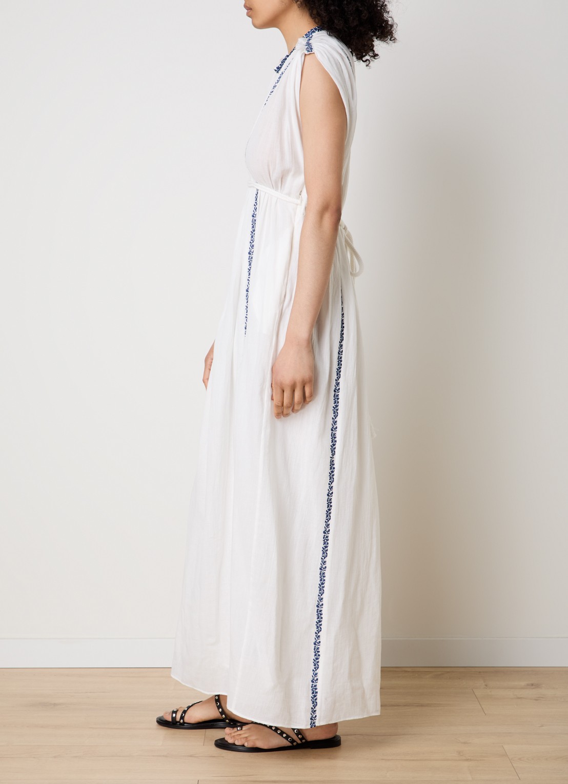 Isabel Marant Liviane maxi tuniekjurk met strikceintuur en borduring - voorkant 5 gebroken wit