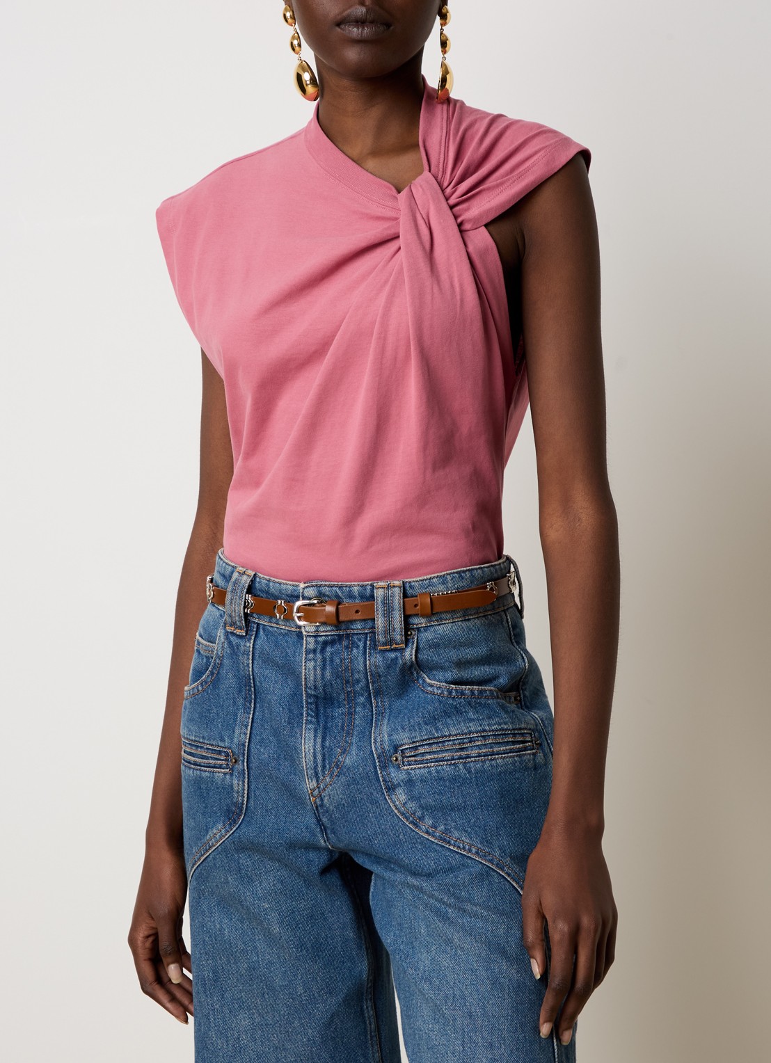 Isabel Marant Nayda T-shirt van  katoen met asymmetrische hals  - detail 4 koraalroze