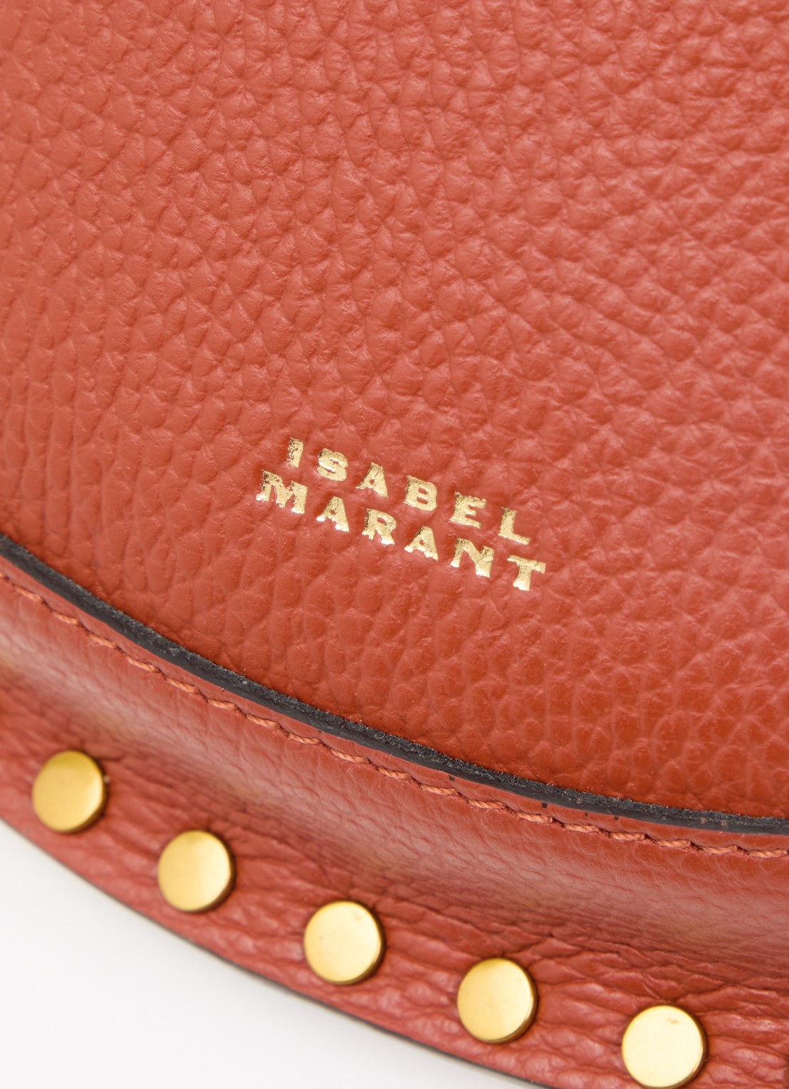 Isabel Marant Skano heuptas van kalfssuède met studs - detail 5 steenrood
