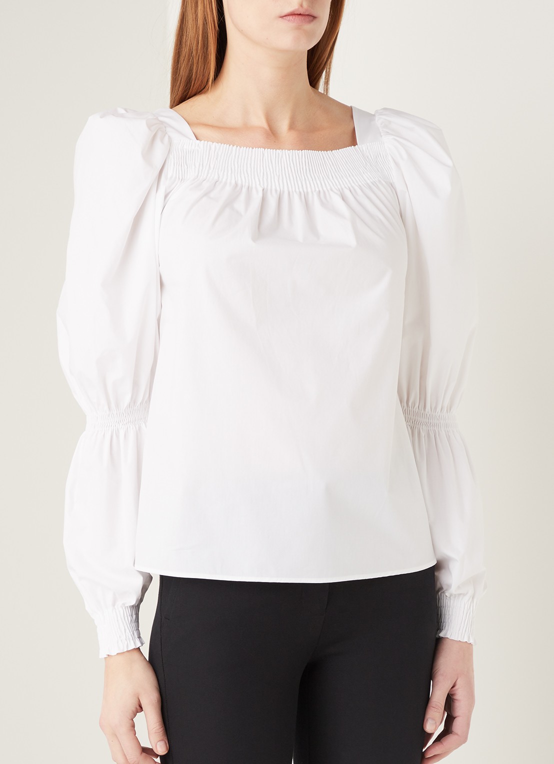 Ivy & Oak Top van biologisch katoen met pofmouwen - detail wit
