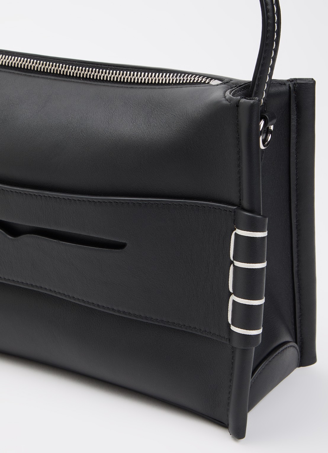 J.W. Anderson Loafer handtas van kalfsleer met afneembare schouderriem - detail 5 zwart