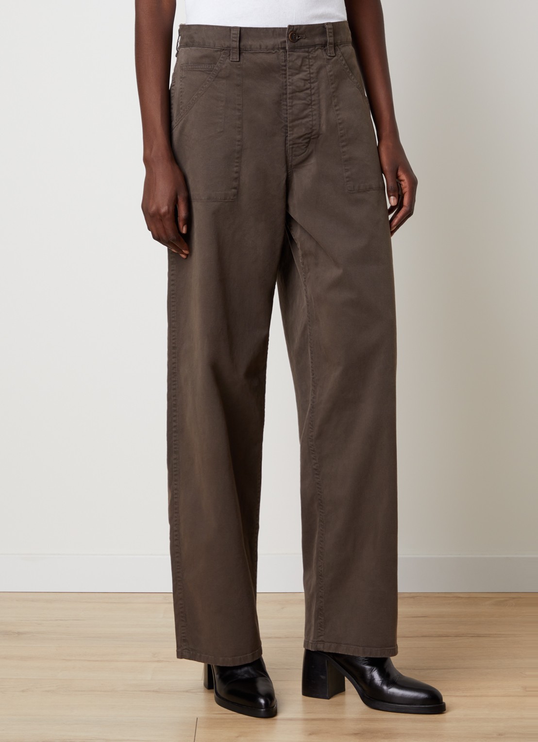 J.W. Anderson Whitney high waist straight fit broek met steekzakken - detail lichtbruin