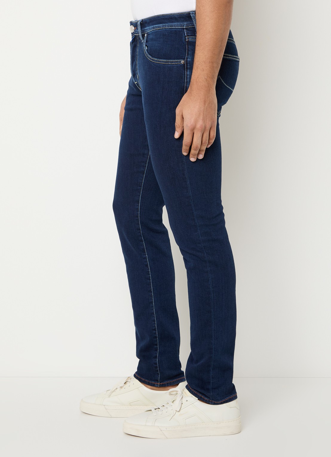 Jacob Cohën Nick slim fit jeans met donkere wassing - detail 2 indigo