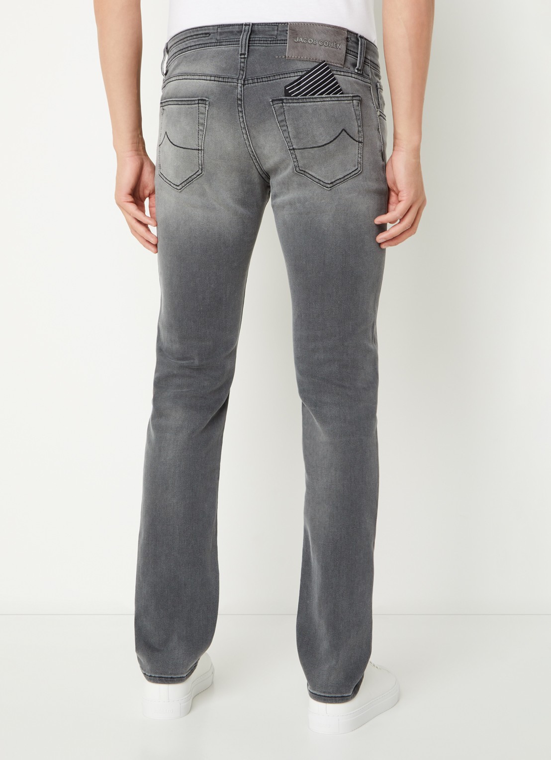 Jacob Cohën Nick slim fit jeans met gekleurde wassing  - achterkant 3 grijs