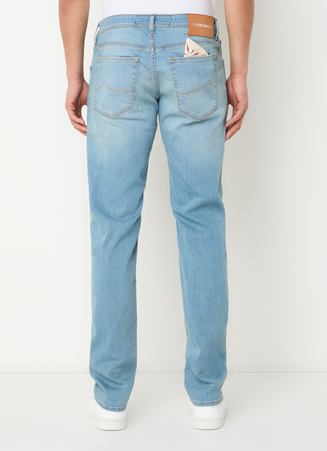 Jacob Cohën Nick slim fit jeans met lichte wassing - achterkant 3 indigo