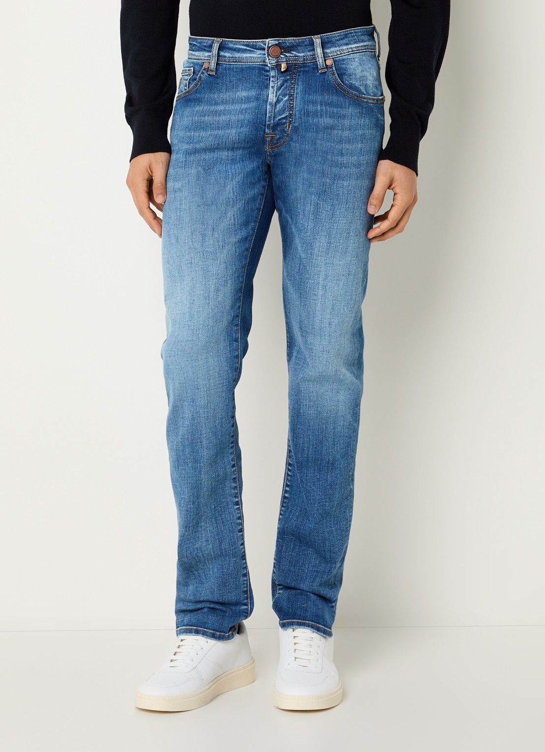 Jacob Cohën Nick slim fit jeans met medium wassing - detail 4 indigo