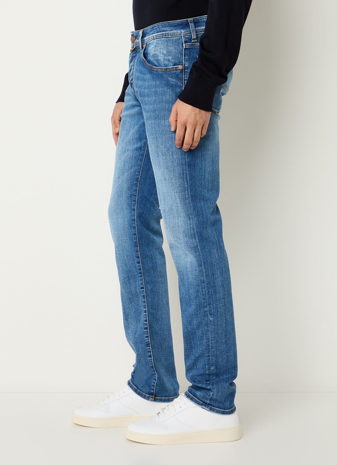Jacob Cohën Nick slim fit jeans met medium wassing - detail 5 indigo