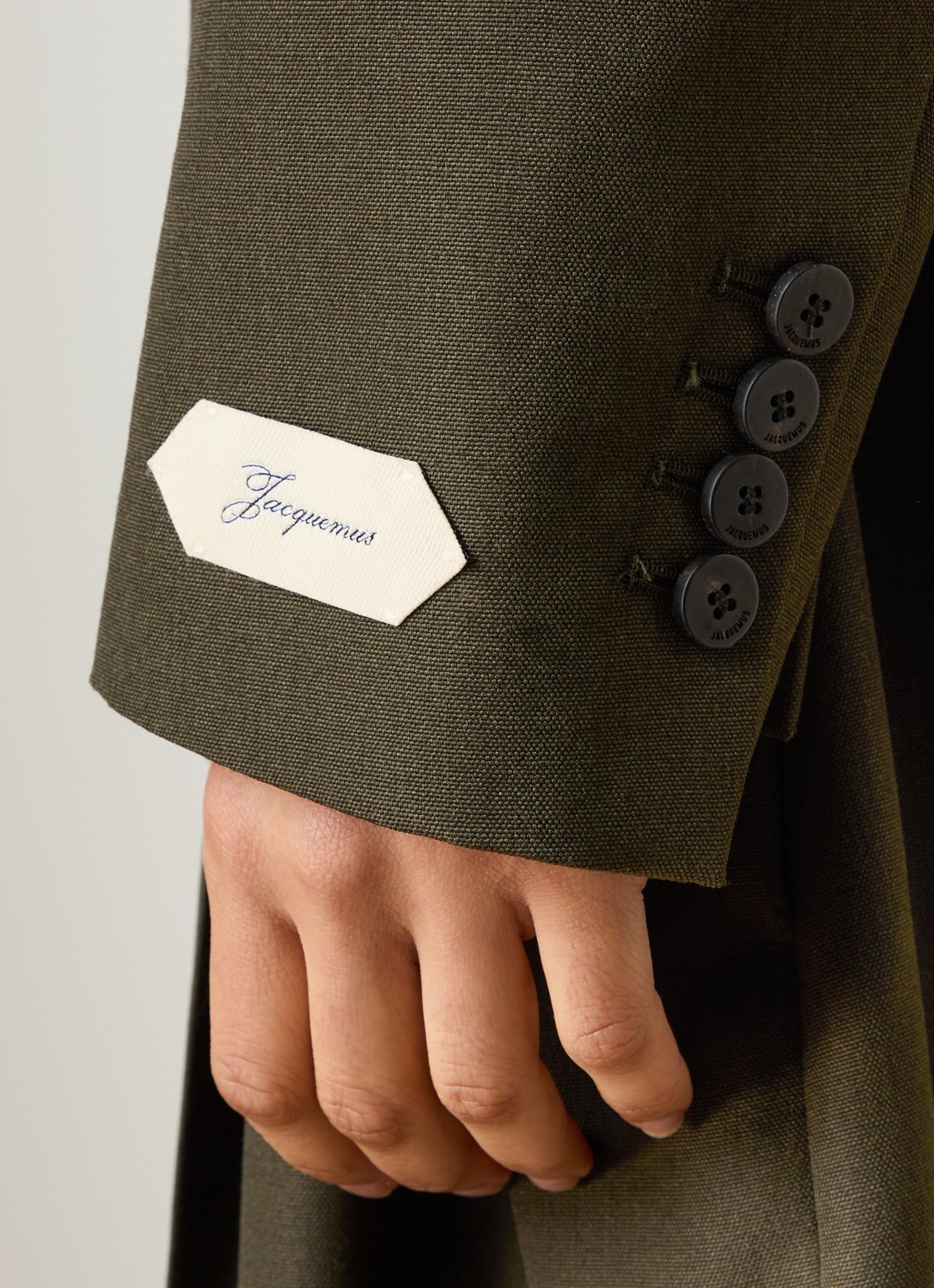 Jacquemus Blazer van wol met schoudervulling - detail 5 khaki