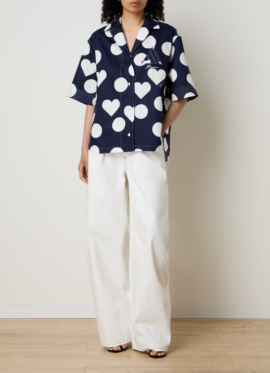 Jacquemus Blouse met stippenprint en logo - voorkant 2 donkerblauw