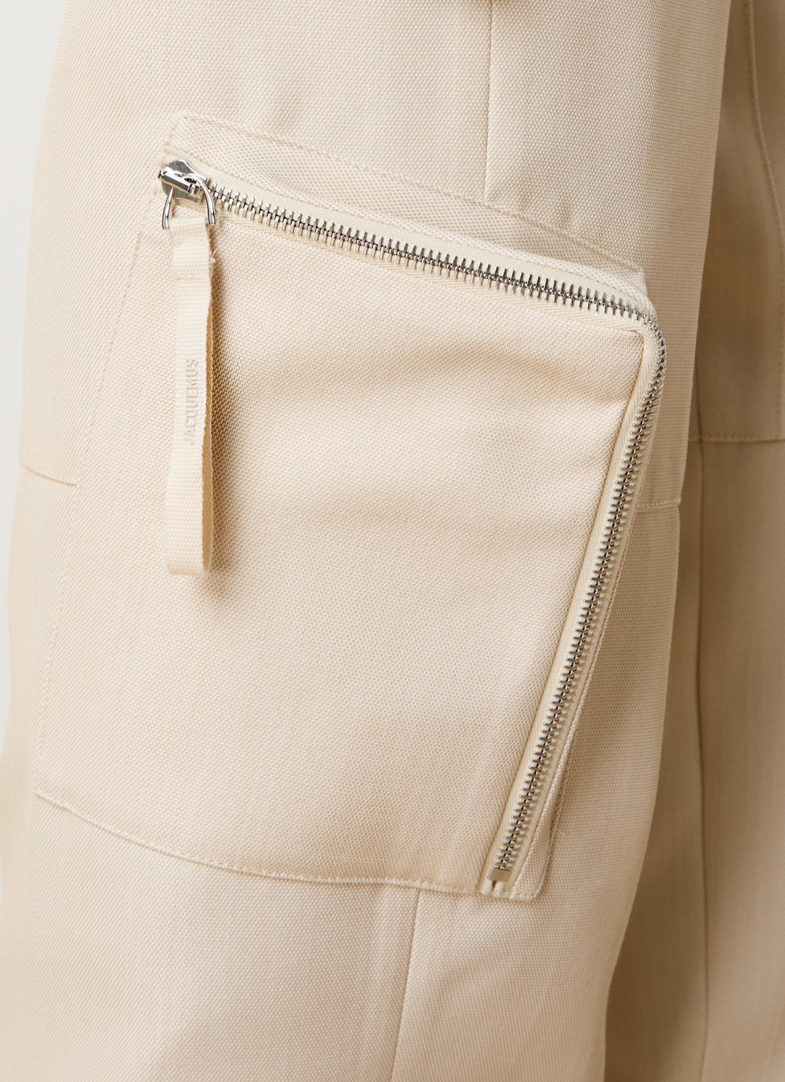 Jacquemus High waist straight fit cargobroek in wolblend - detail 4 beige