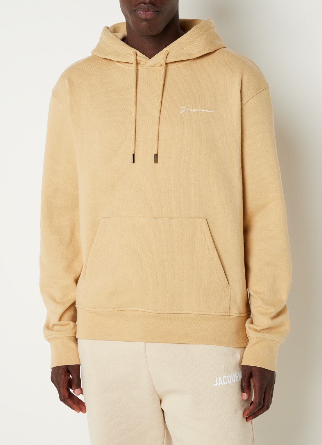 Jacquemus Hoodie van  katoen met logoborduring - detail 2 camel