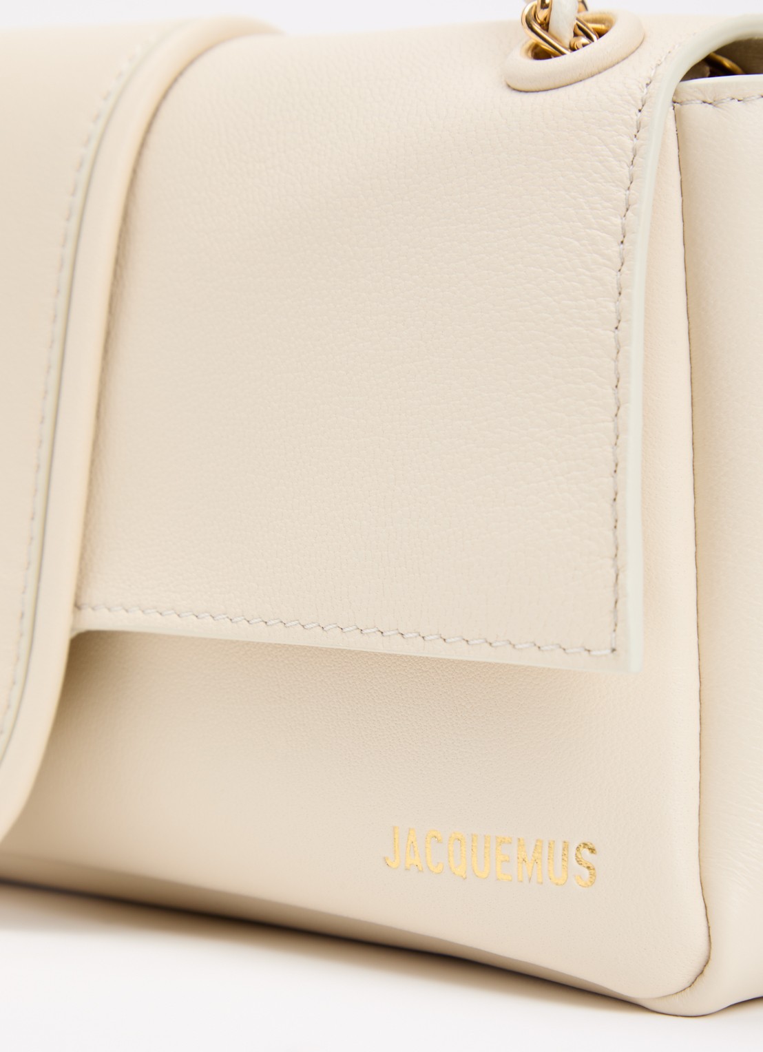 Jacquemus Le Bambino Chaine schoudertas van lamsleer met verstelbare schouderriem - detail 5 ivoor
