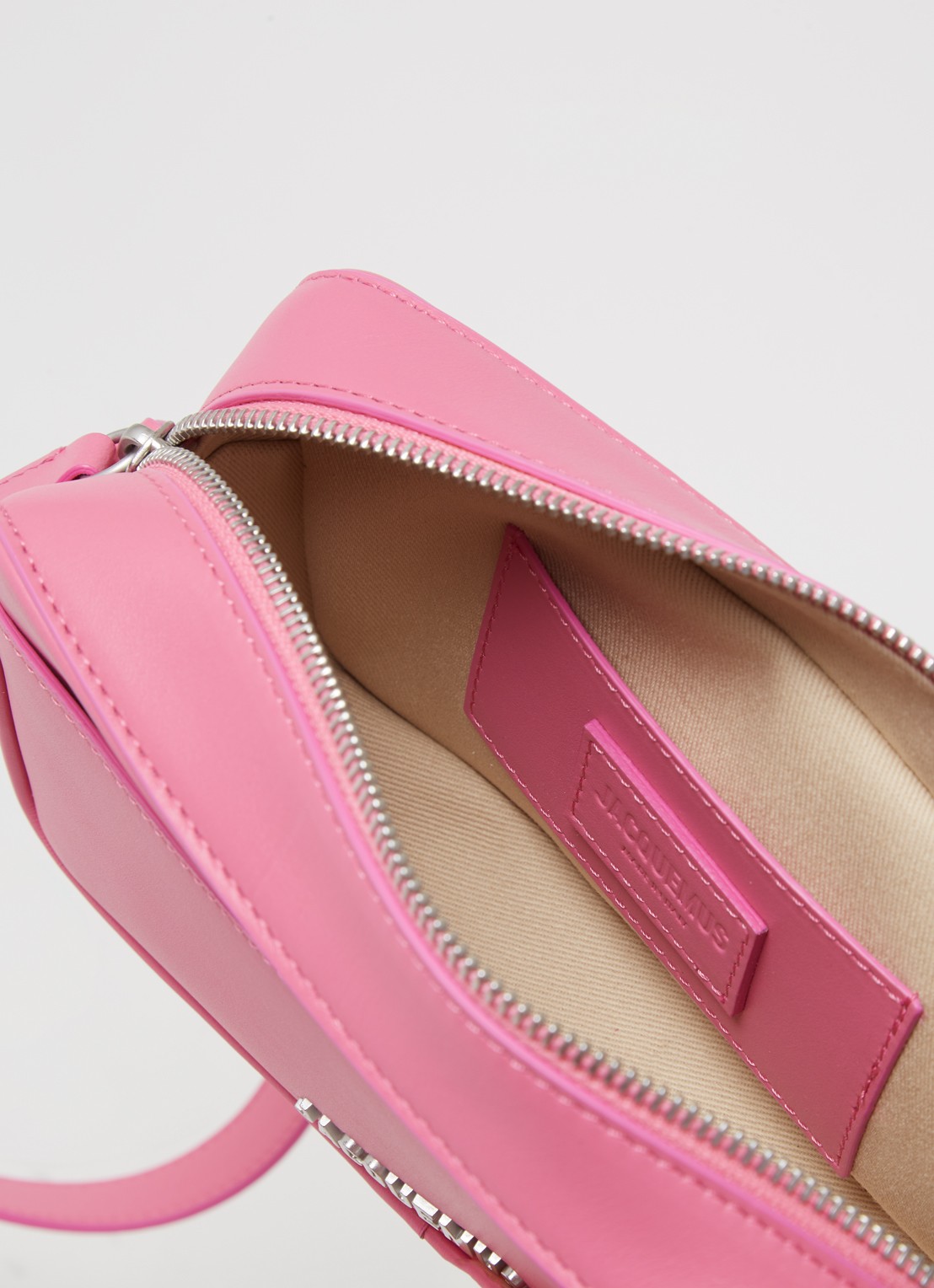 Jacquemus Le Baneto crossbodytas van leer - detail 3 roze