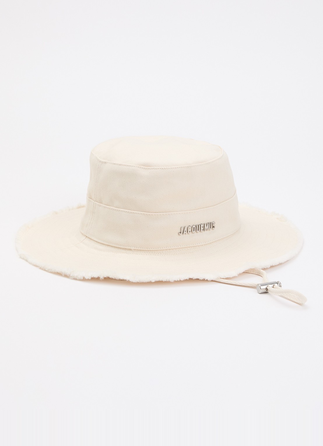 Jacquemus Le Bob Artichaut bucket hoed met logo - voorkant 2 gebroken wit