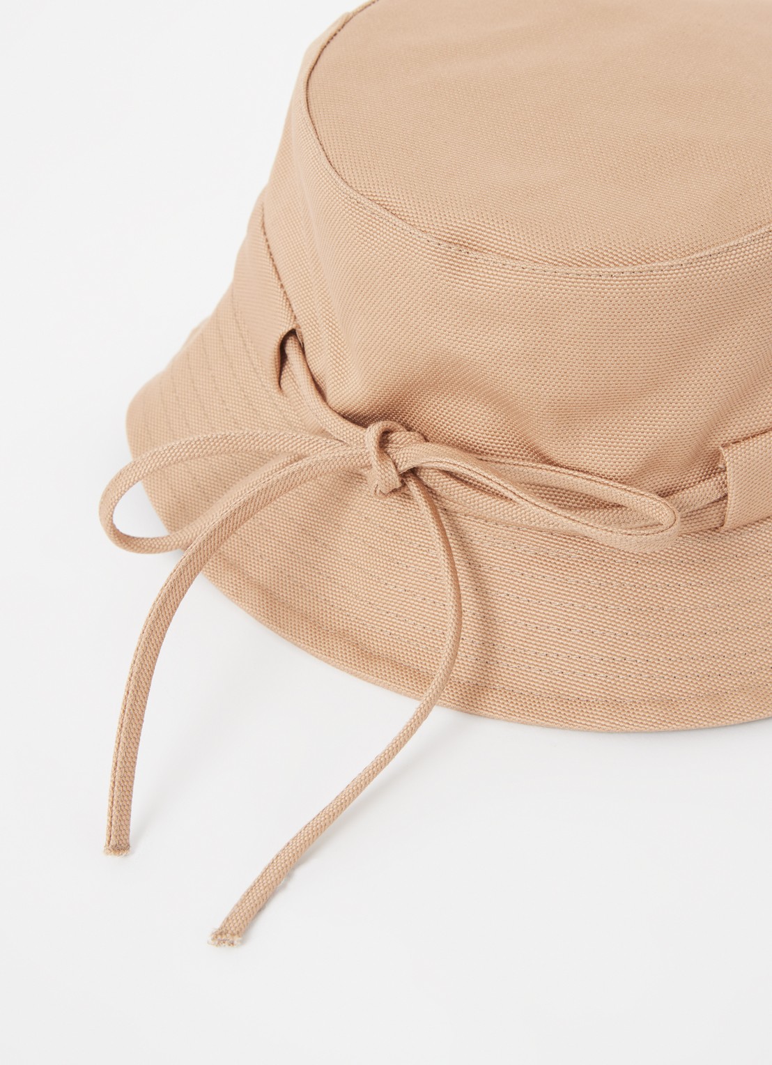 Jacquemus Le Bob Gadjo bucket hoed van canvas - detail 2 beige