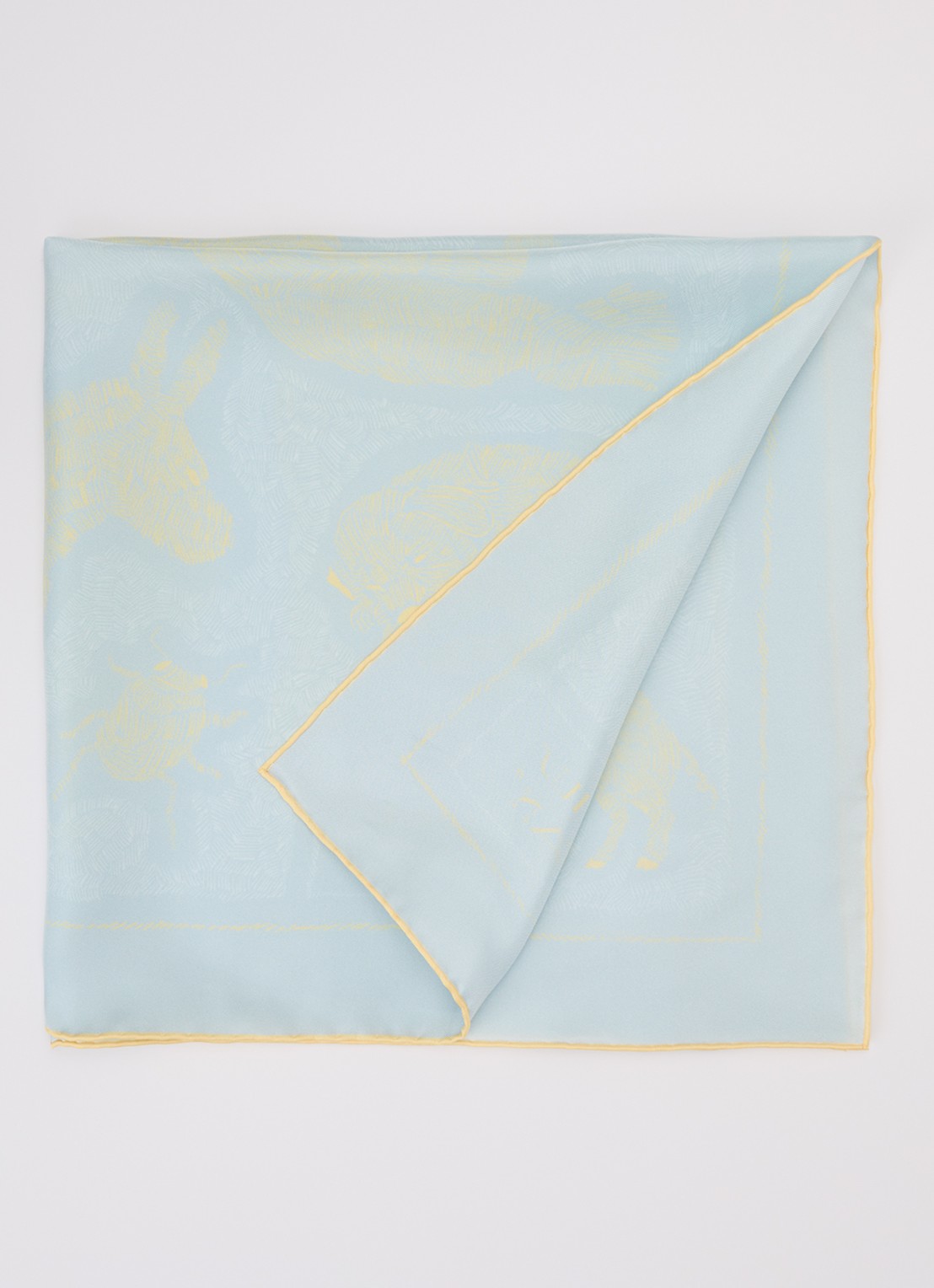 Jacquemus Le Foulard sjaal van zijde 65 x 65 cm - voorkant 2 lichtblauw