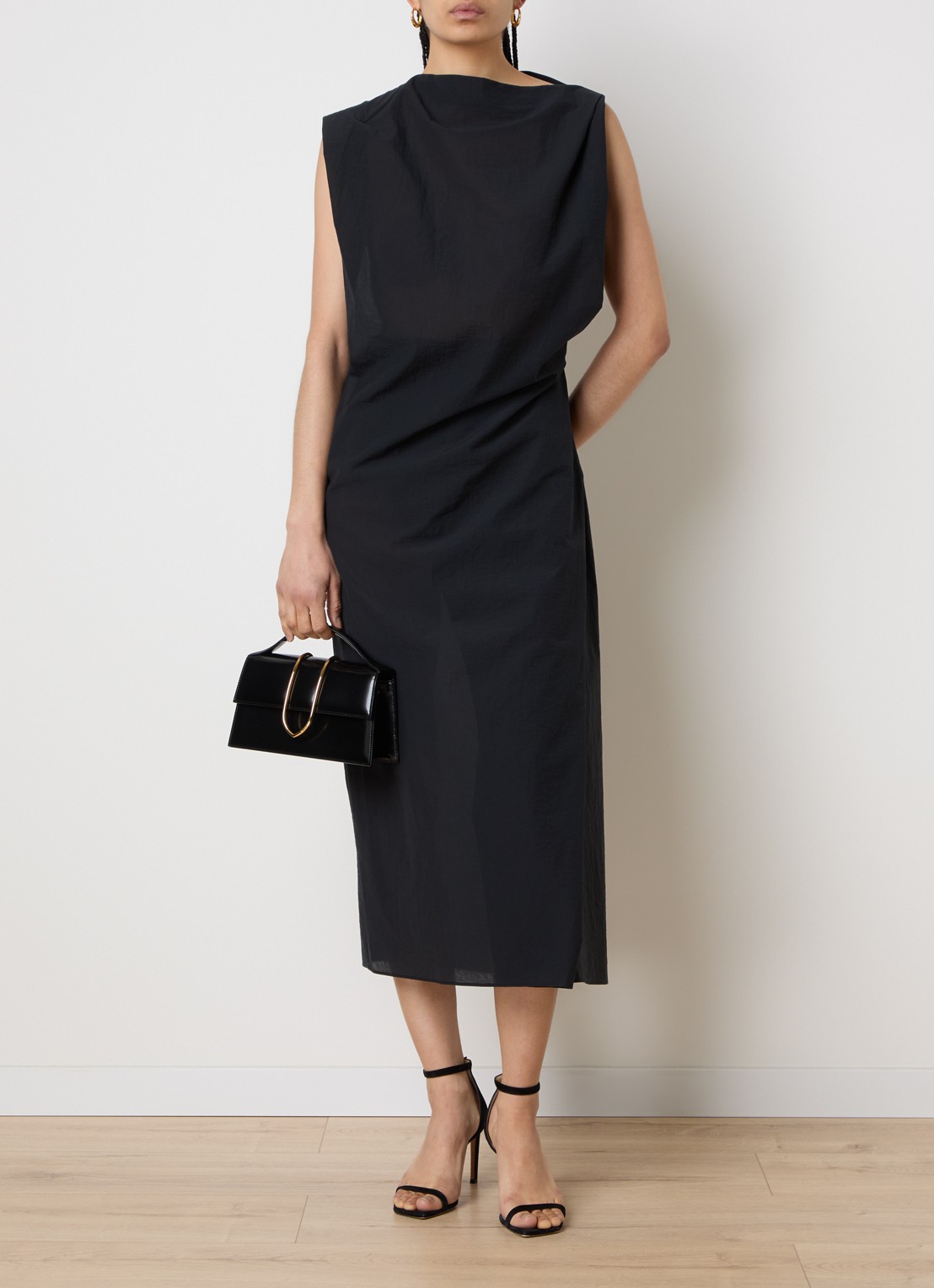 Jacquemus Le Grand Bambino van leer met lakfinish - voorkant 6 zwart
