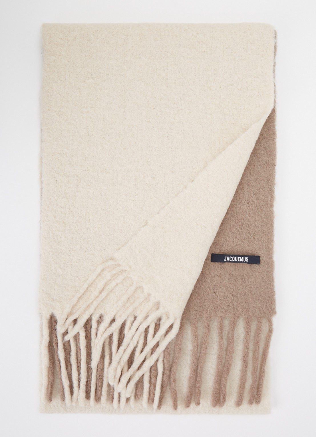 Jacquemus Le Moisson sjaal in alpaca wolblend met logoborduring 225 x 38 cm - voorkant creme