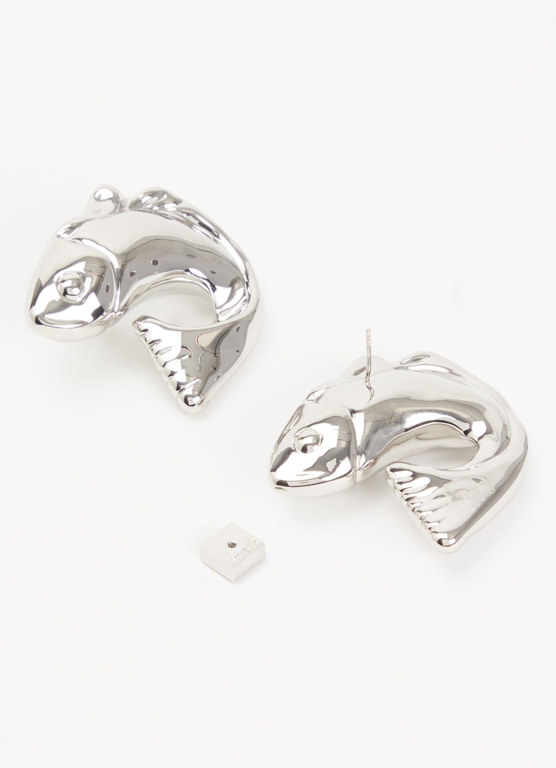 Jacquemus Les Boucles oorstekers - detail 2 zilver