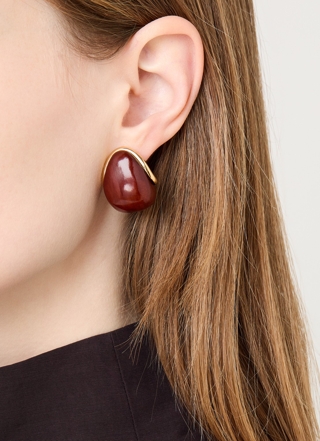 Jacquemus Les Mini Boucle oorstekers verguld - voorkant 2 goud