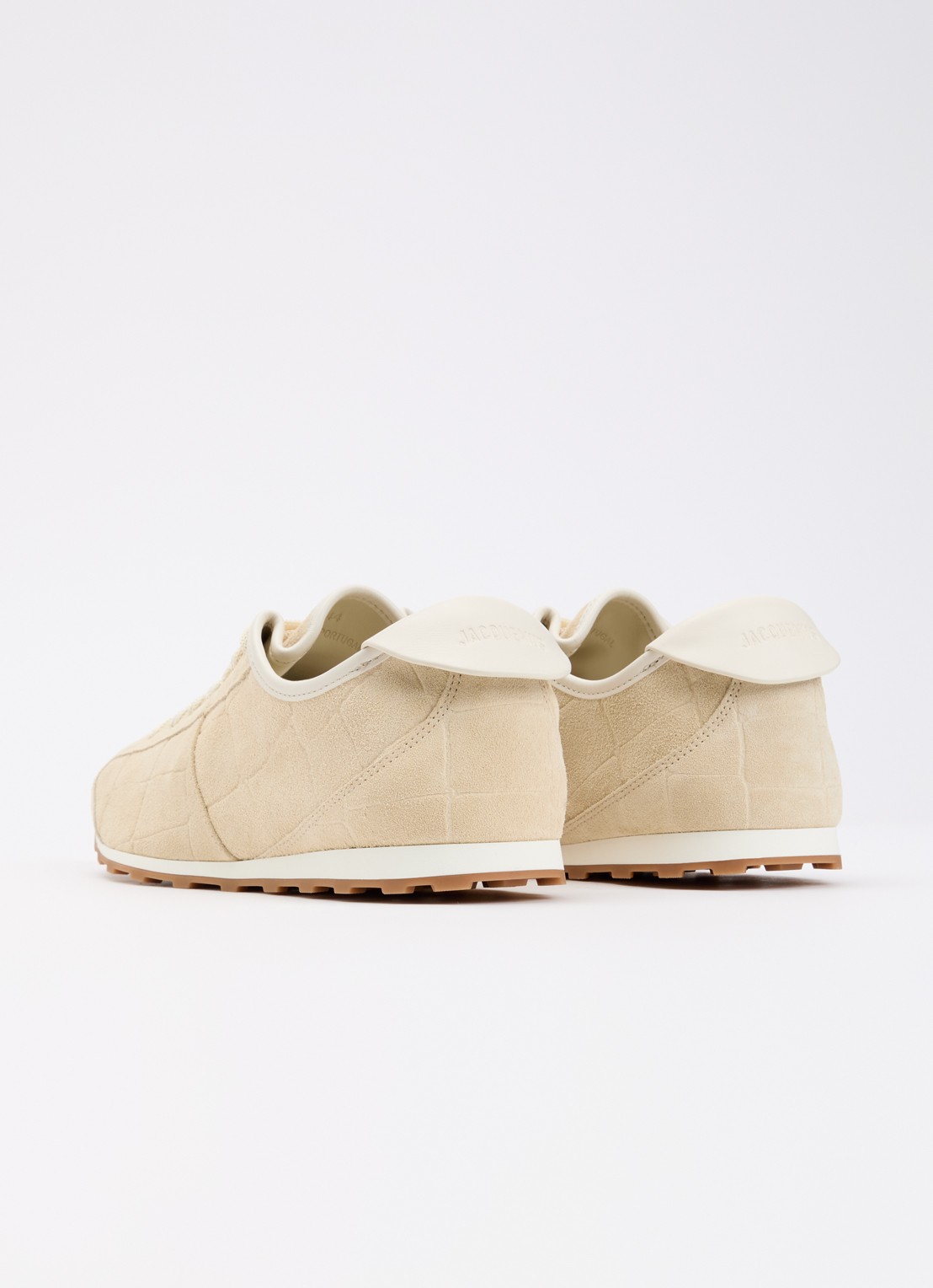 Jacquemus Les Tennis sneaker van kalfssuède met crocostructuur - achterkant 7 ivoor