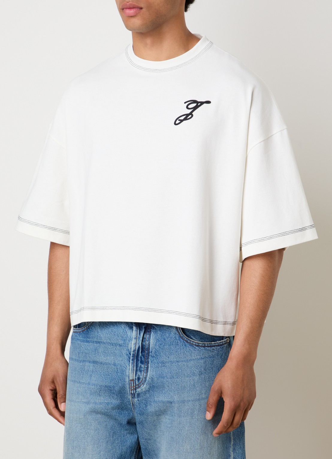 Jacquemus Letro T-shirt met logoborduring - detail gebroken wit