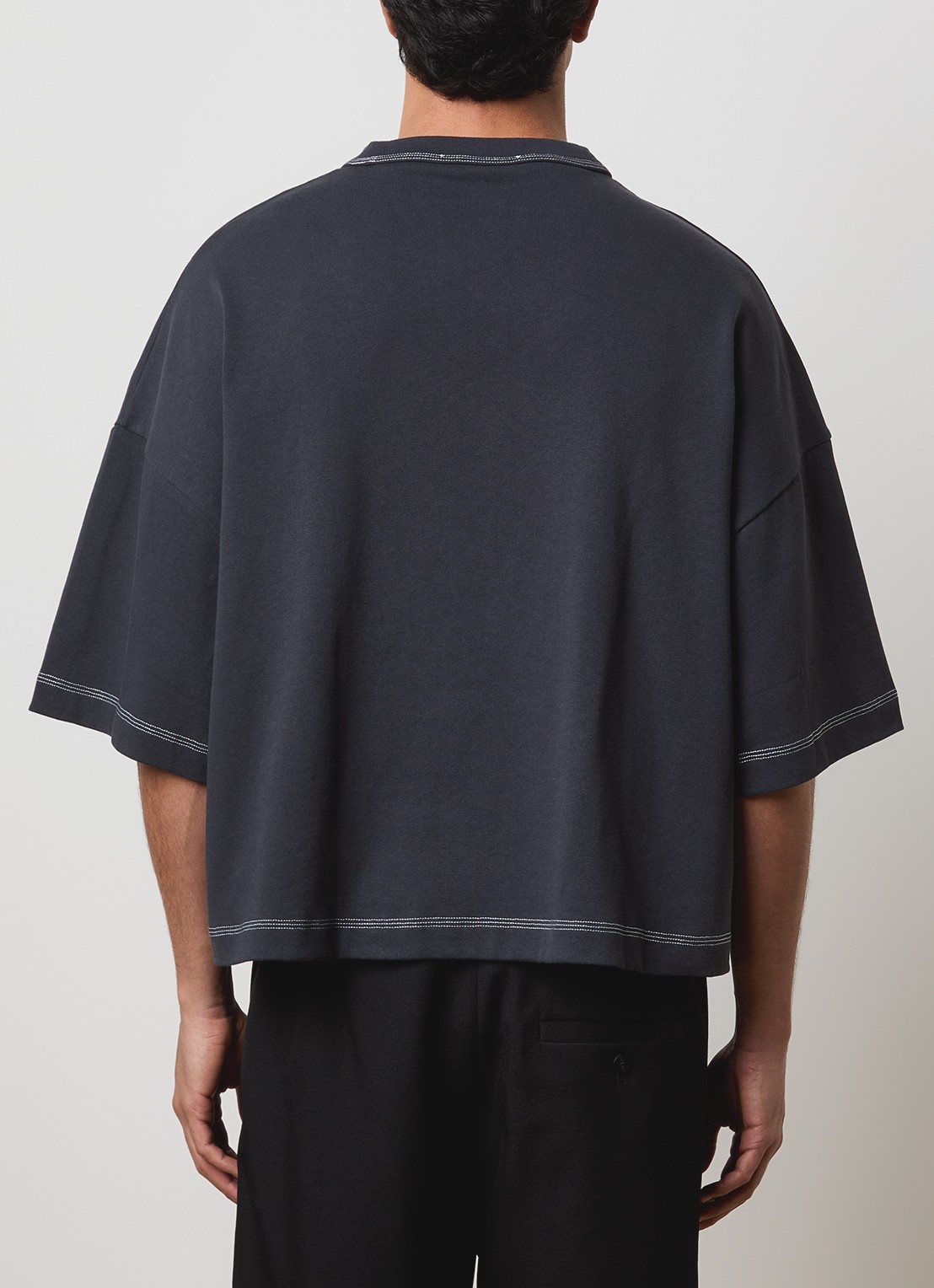 Jacquemus Letro T-shirt met logoborduring - achterkant 5 antraciet