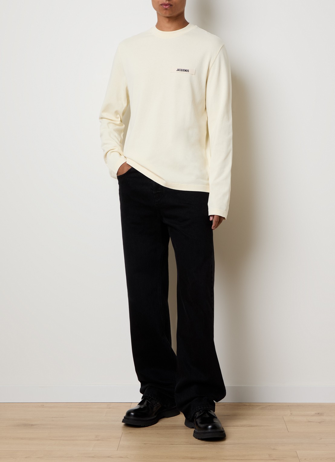 Jacquemus Longsleeve met logo - voorkant 2 lichtgeel