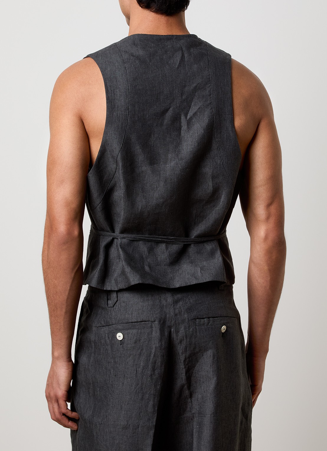 Jacquemus Paysan gilet met strikdetail - achterkant donkergrijs