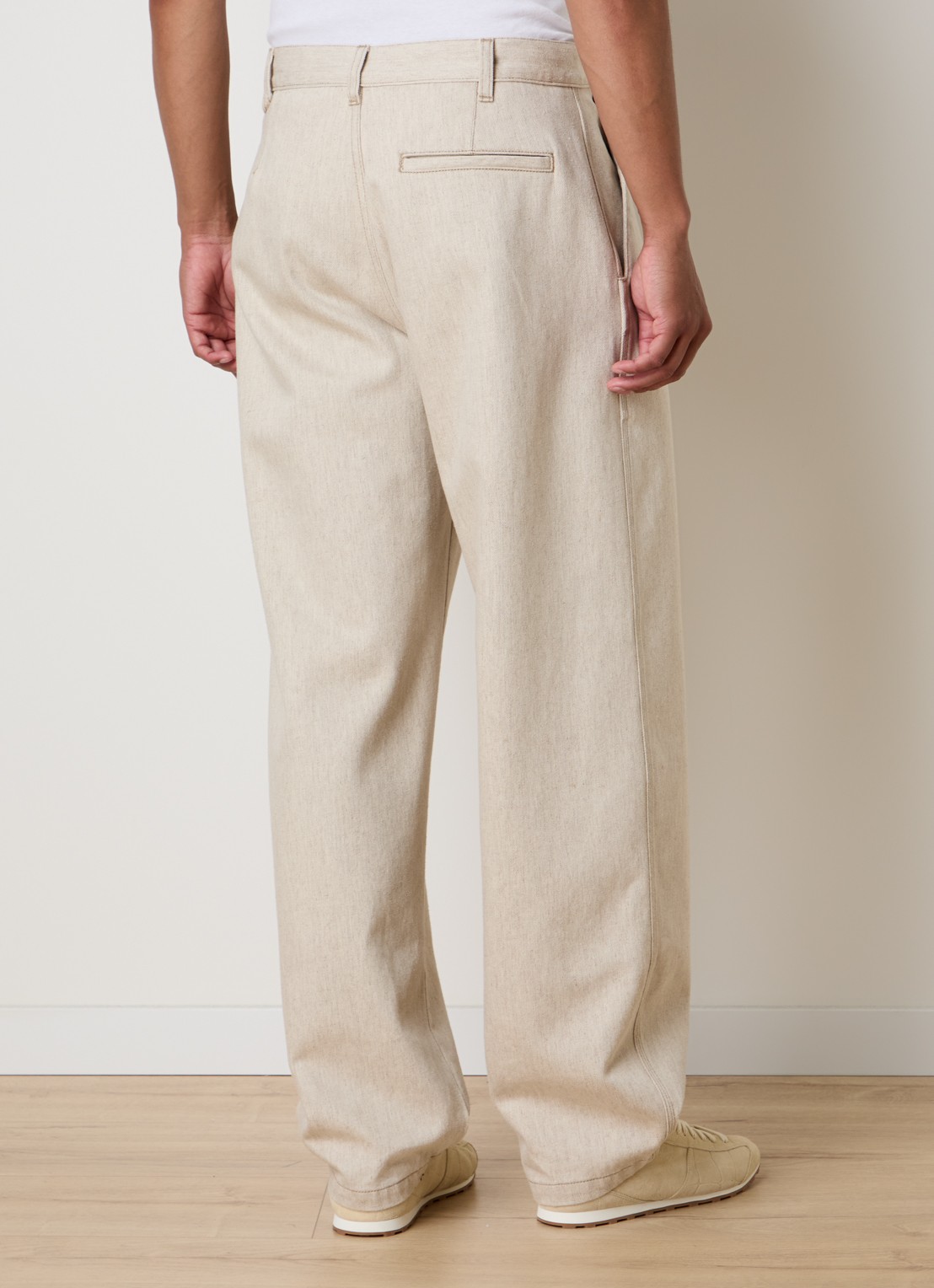 Jacquemus Paysan wide leg jeans met gekleurde wassing - achterkant creme