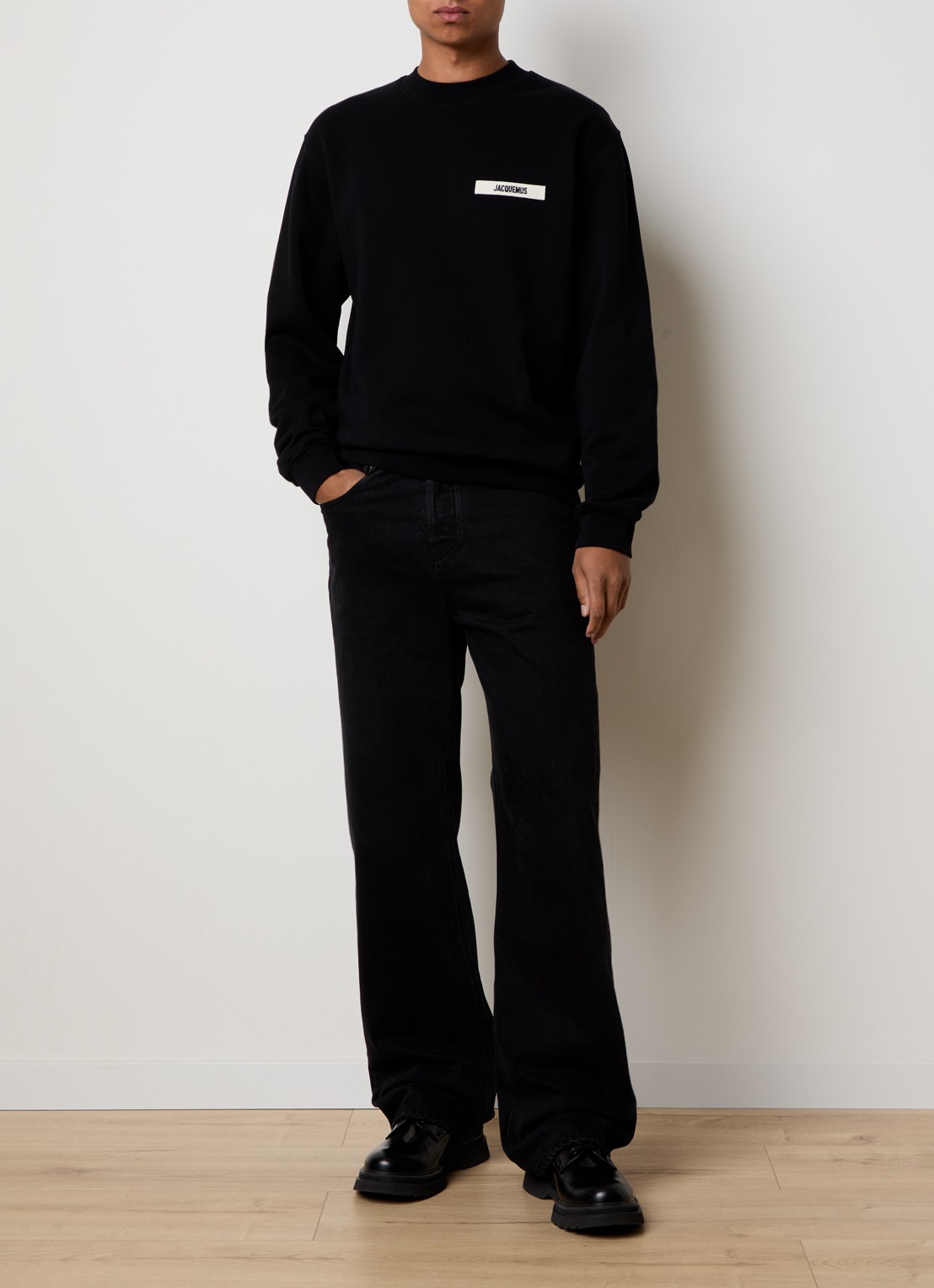 Jacquemus Sweater met logo - voorkant 2 zwart