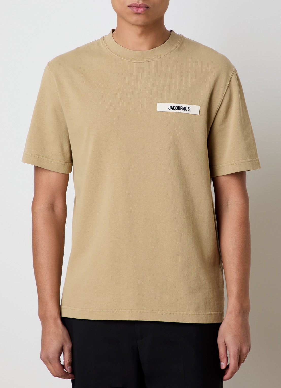 Jacquemus T-shirt met logo - detail donkerbeige