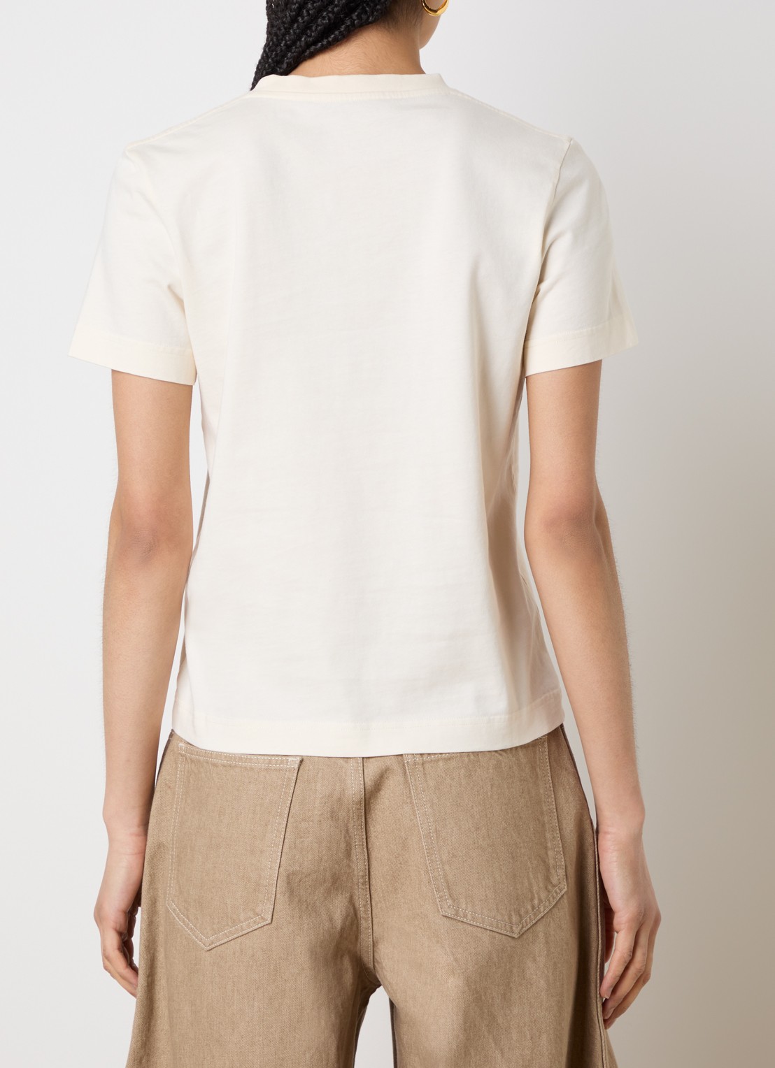 Jacquemus T-shirt met logo - achterkant creme