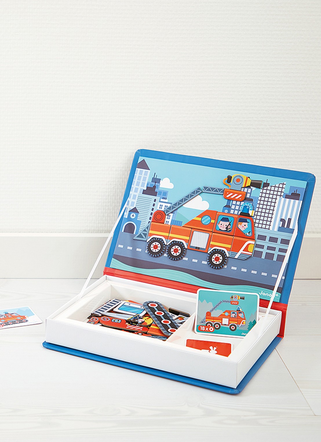 Janod Magnetibook brandweer - detail 3 multicolor