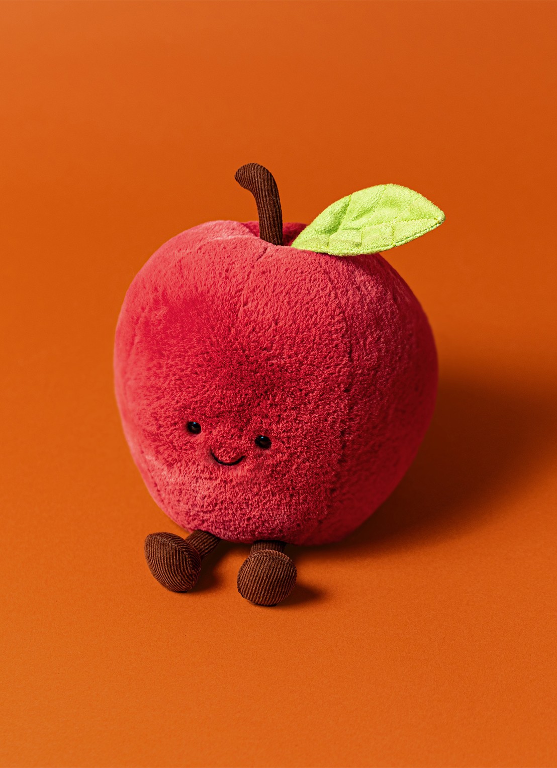 Jellycat Amuseables appel knuffel - voorkant 2 rood
