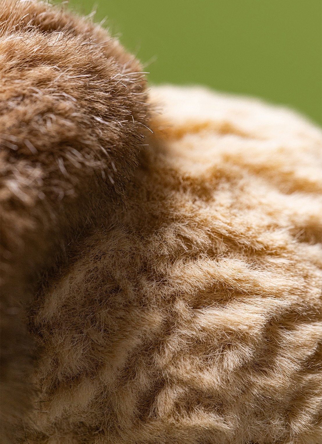 Jellycat Amuseables Peanut Yeti Outfit knuffel 12 cm - detail 3 beige