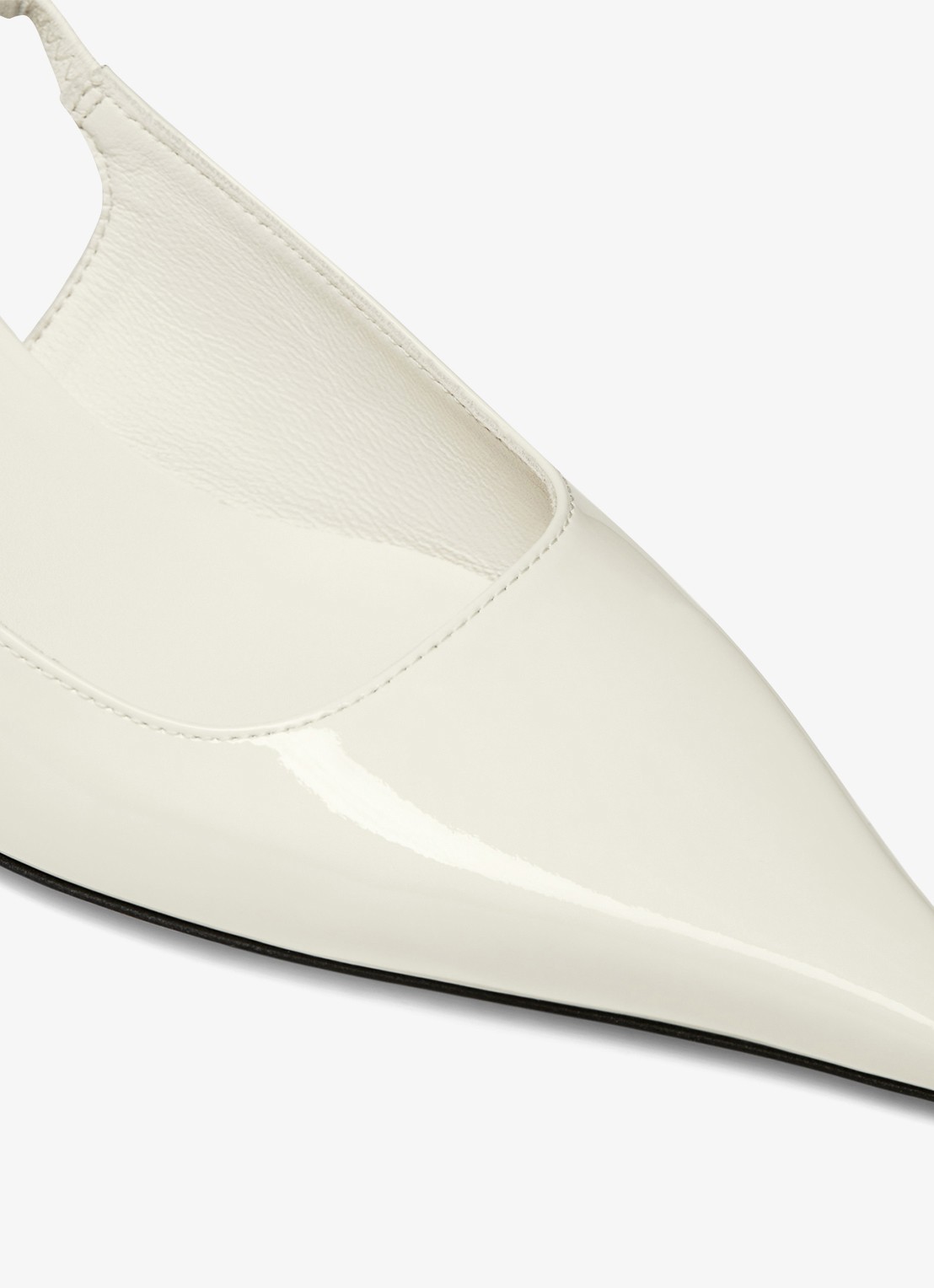 Jimmy Choo Amel 50 slingback van lakleer - detail 4 gebroken wit