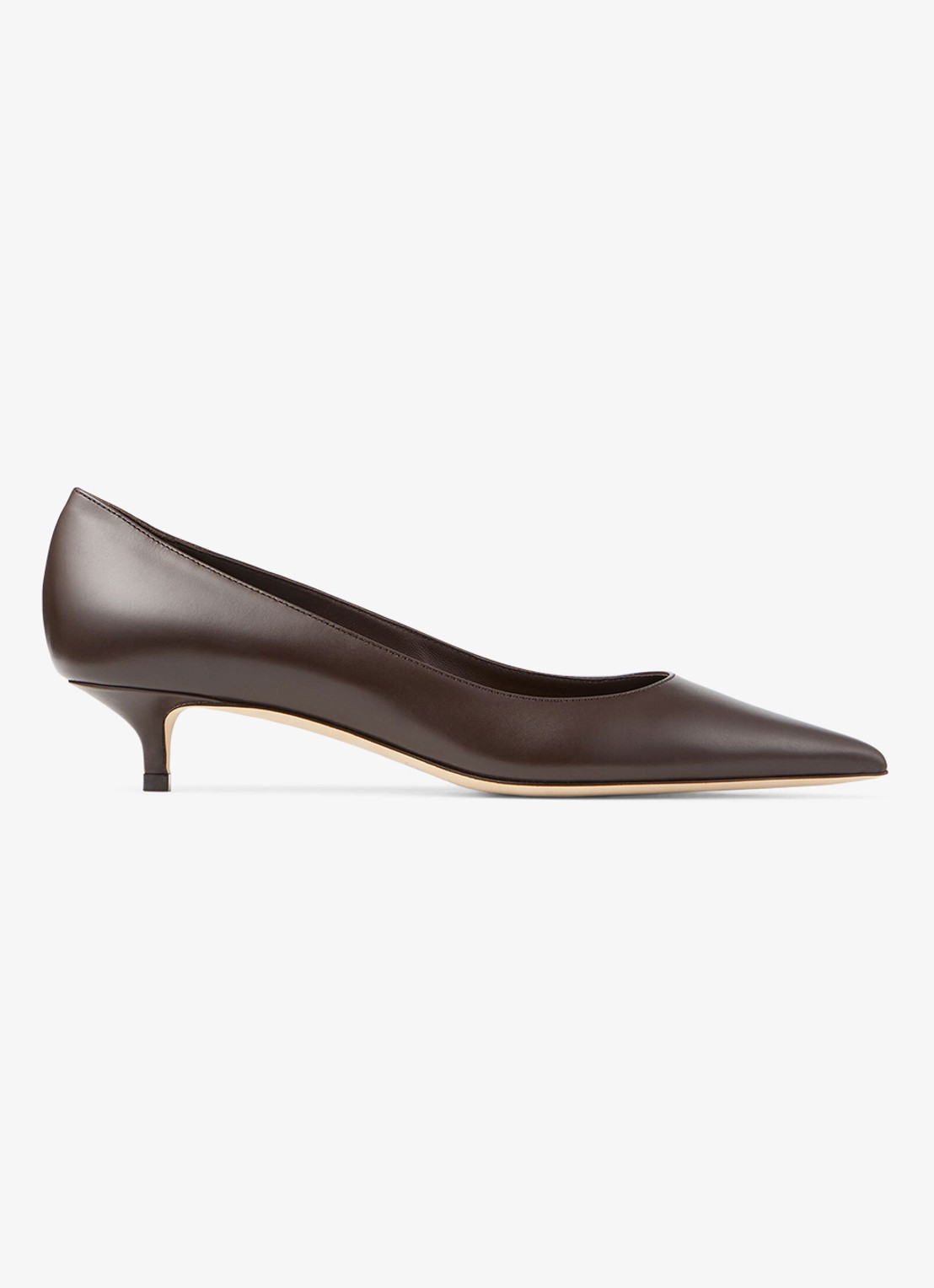 Jimmy Choo Amelia pump van kalfsleer - voorkant 4 donkerbruin