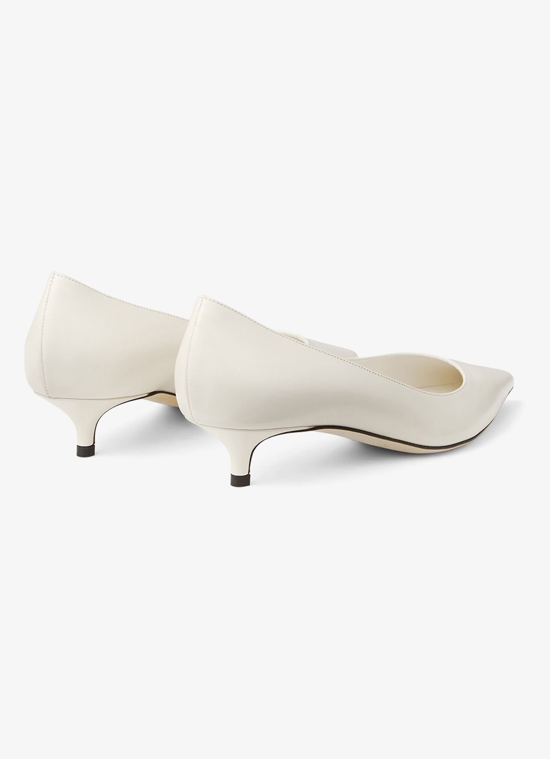 Jimmy Choo Amelia pump van kalfsleer - achterkant 4 gebroken wit