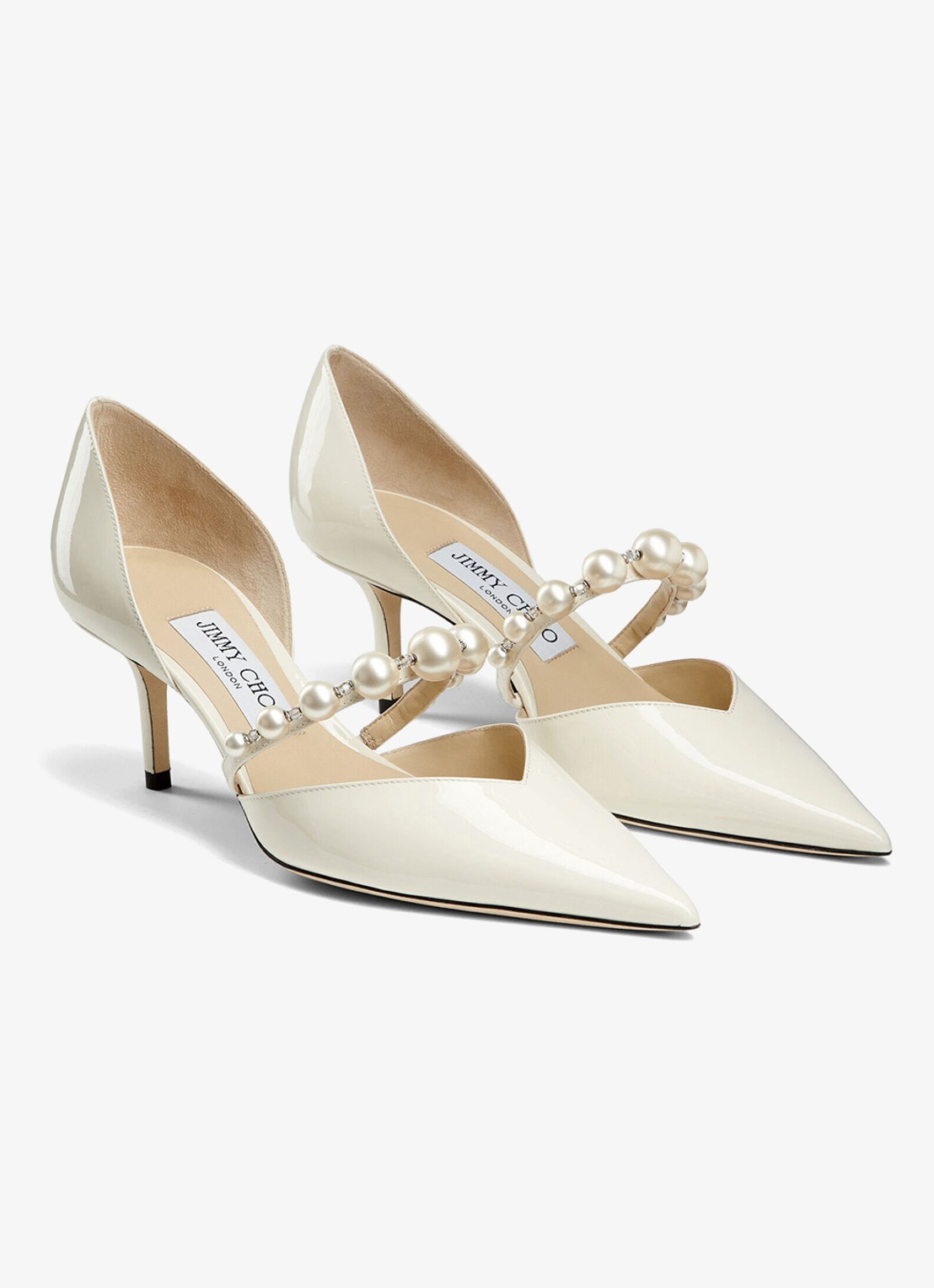 Jimmy Choo Aurelie pump van lakleer met kristal - voorkant 2 ivoor