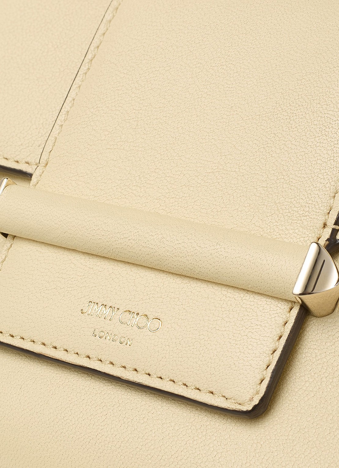 Jimmy Choo Bar Wallet/Chain crossbodytas van lamsleer - detail 2 creme