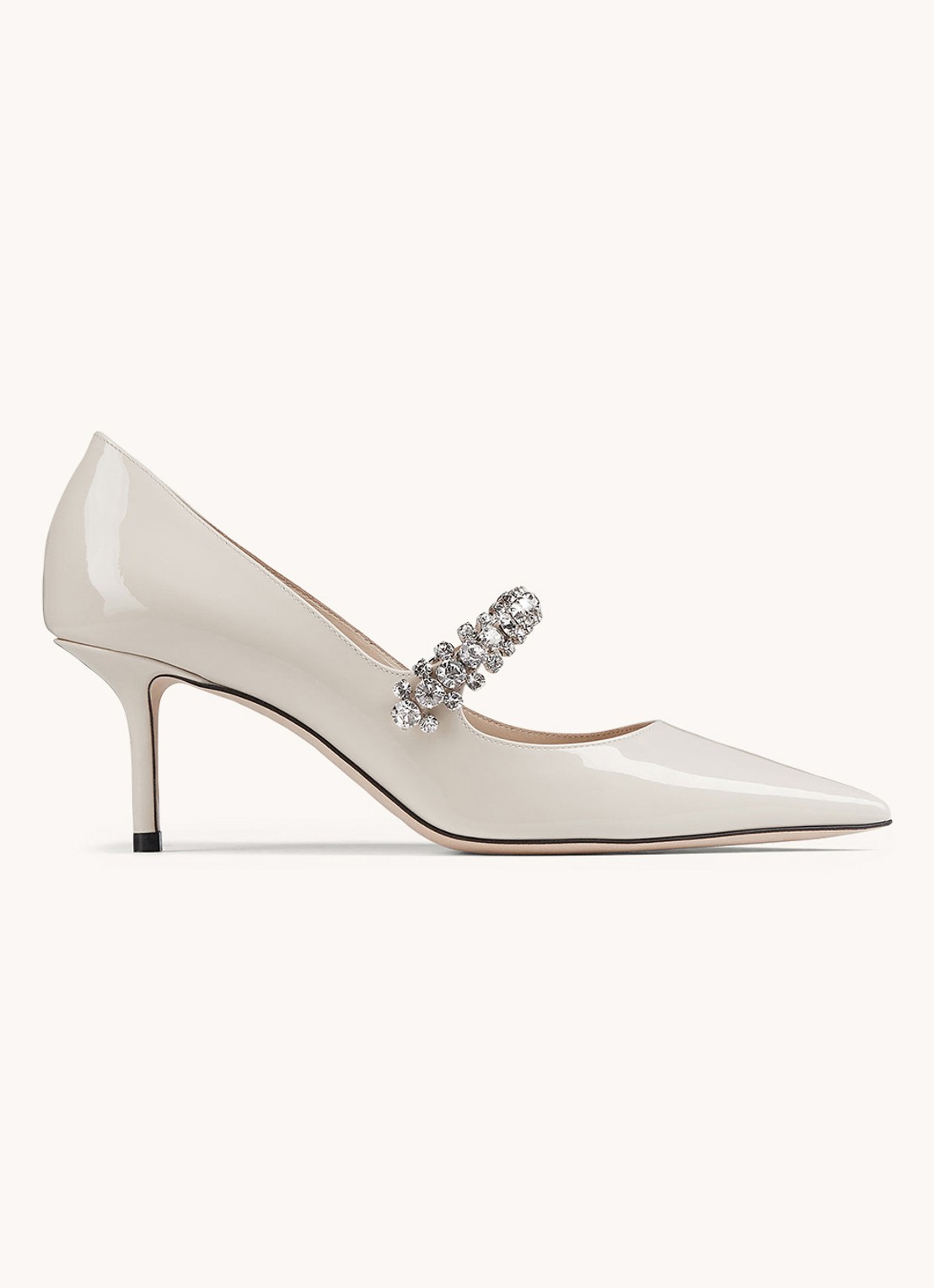 Jimmy Choo Bing 65 pump van lakleer met strass - voorkant 5 gebroken wit