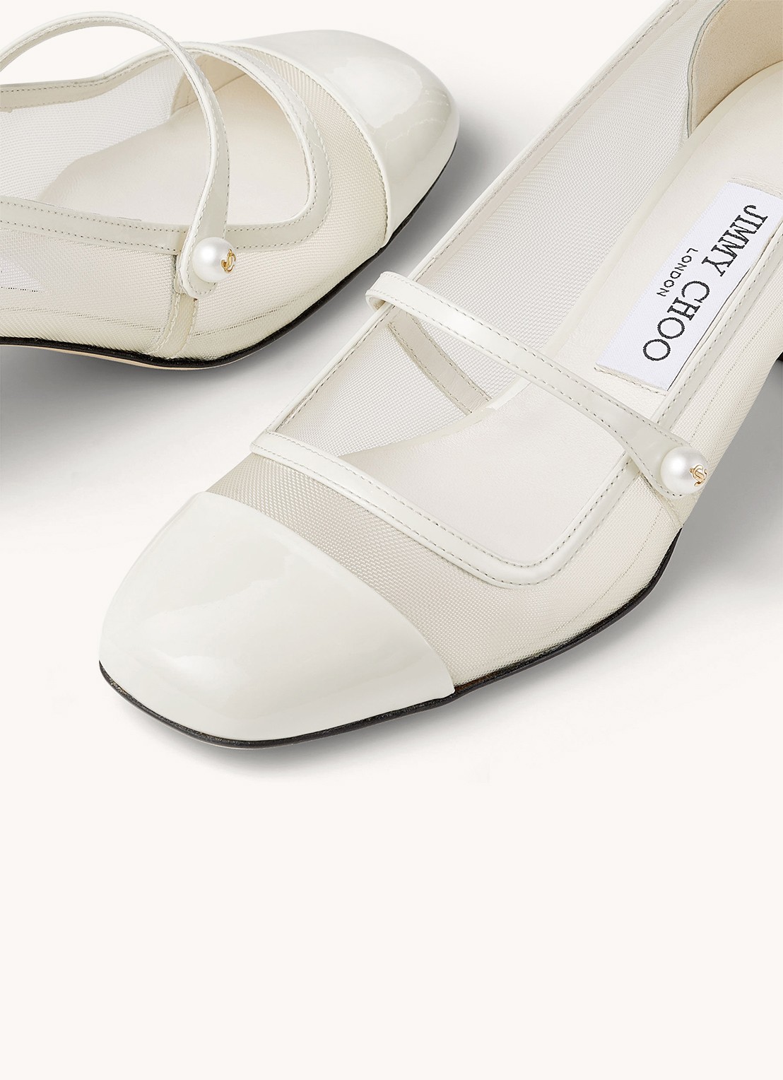 Jimmy Choo Elisa 45 pump met kalfsleren details - detail gebroken wit