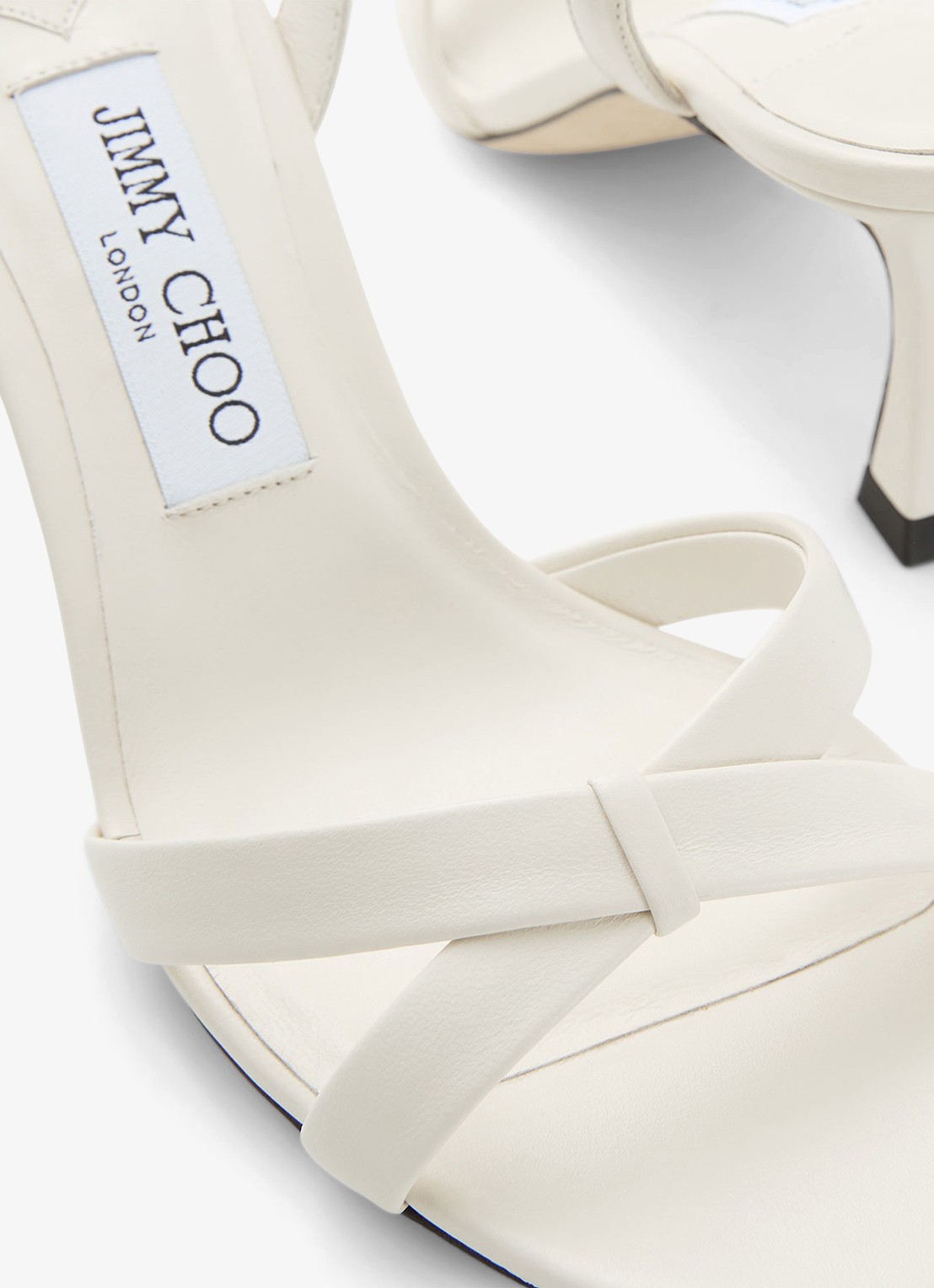 Jimmy Choo Elsy 70 sandalette van lamsleer - detail 4 gebroken wit