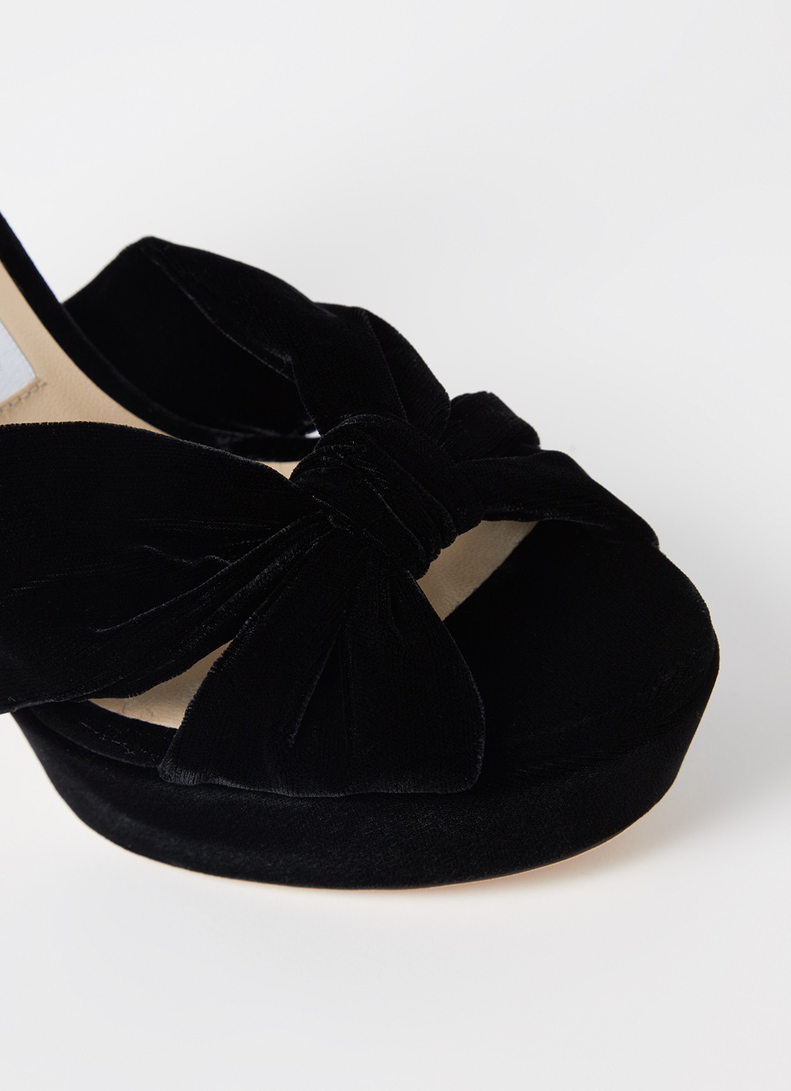 Jimmy Choo Heloise sandalette van fluweel  - detail 6 zwart