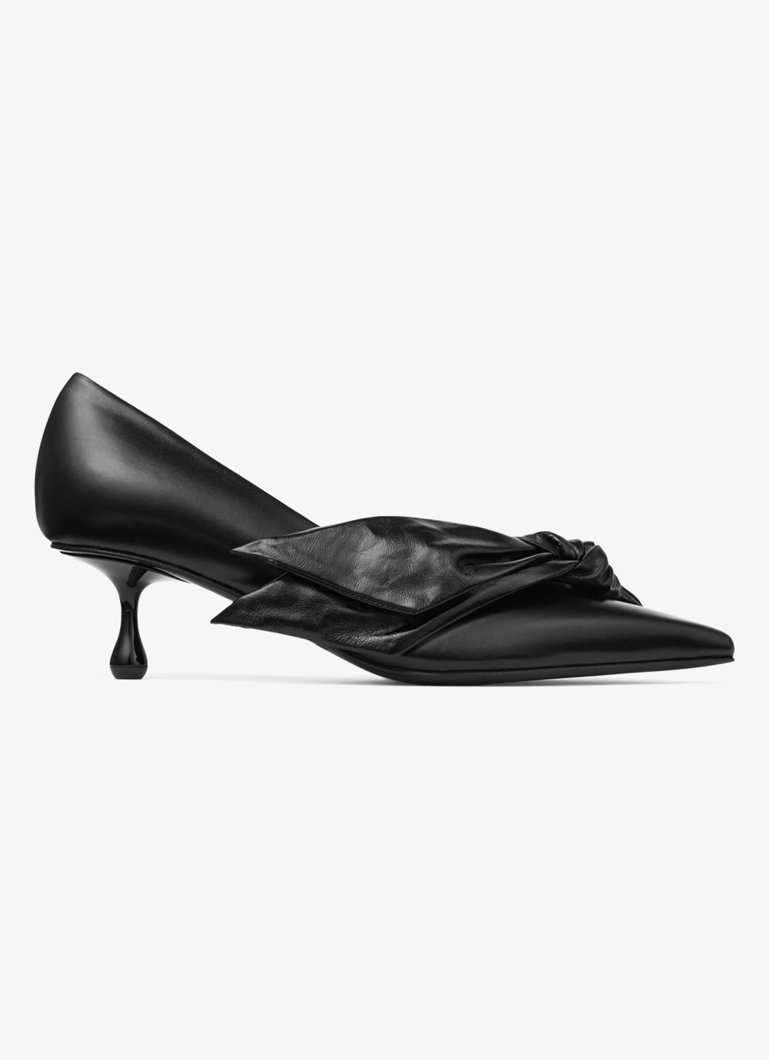 Jimmy Choo Issy 50 pump van kalfsleer - voorkant zwart