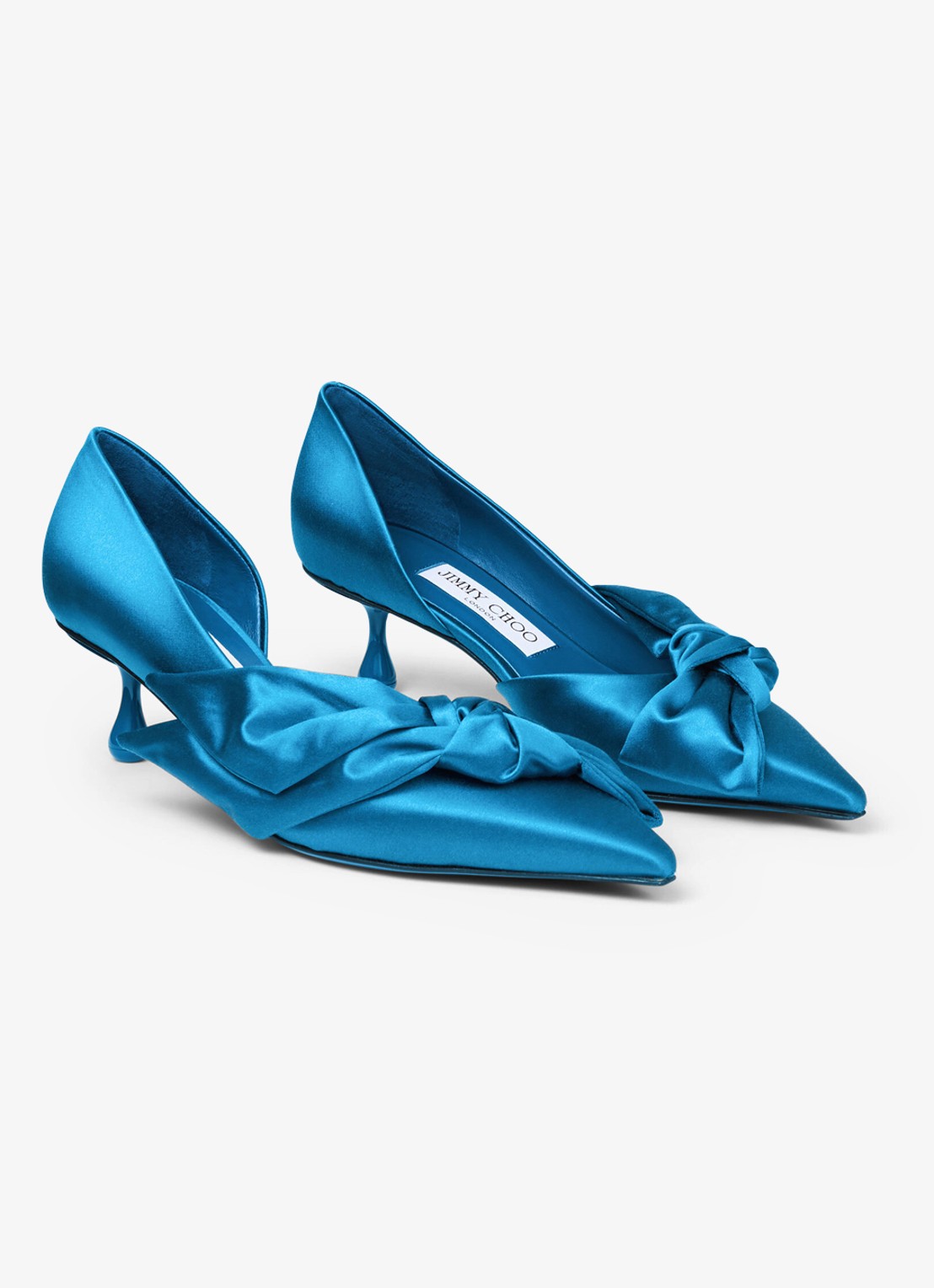 Jimmy Choo Issy 50 pump van satijn - voorkant 5 lagoon / blauw