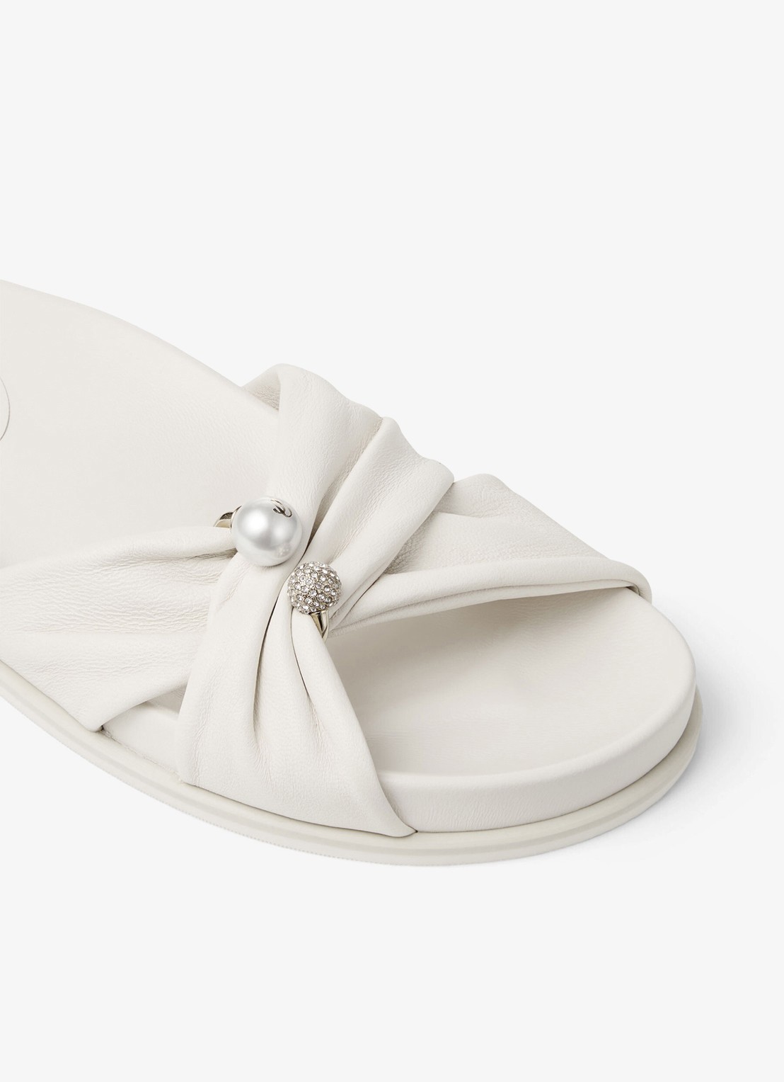 Jimmy Choo Rafi slipper van lamsleer - detail 6 gebroken wit