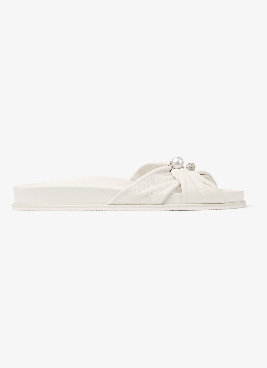 Jimmy Choo Rafi slipper van lamsleer - voorkant 2 gebroken wit